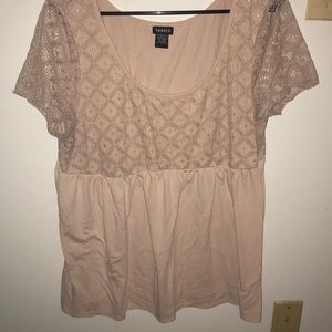 Torrid knit pink top